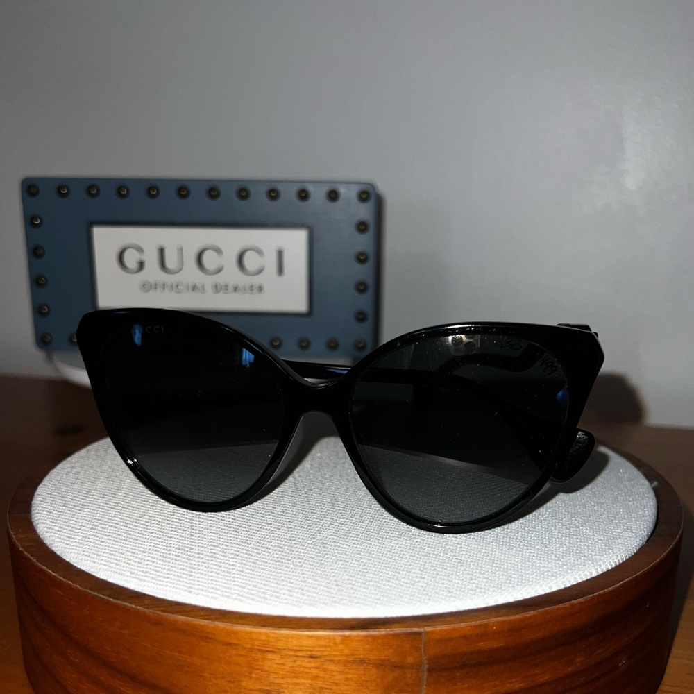 Gucci Black Classic Sunglasses